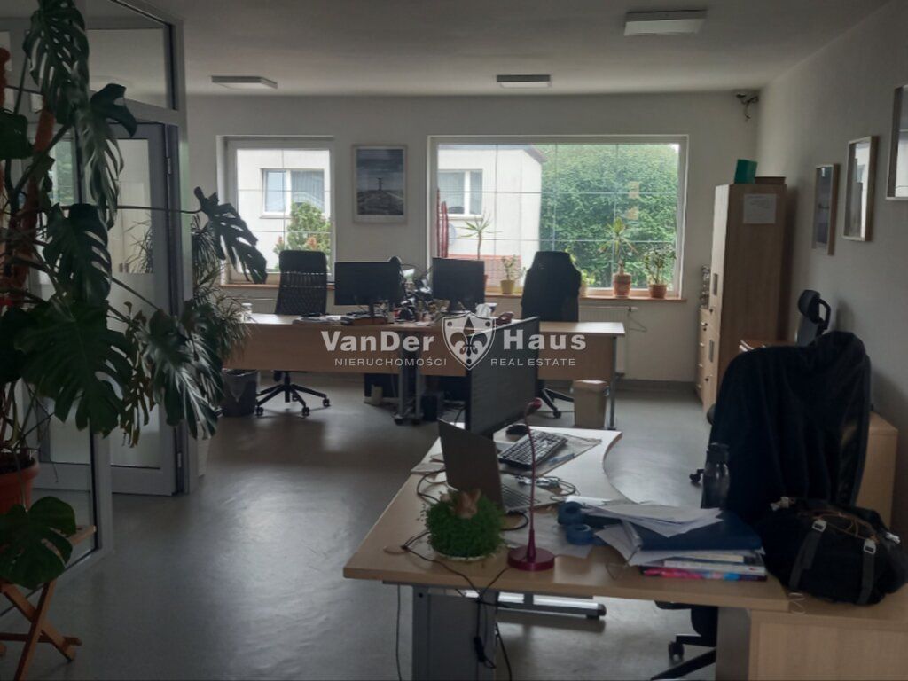dom wolnostojący, 9 pokoi Poznań Dębiec. Zdjęcie 2