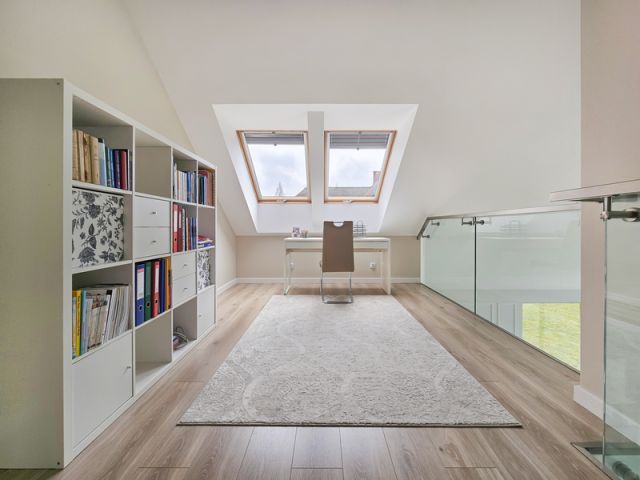 dom wolnostojący, 5 pokoi Rosanów. Zdjęcie 11