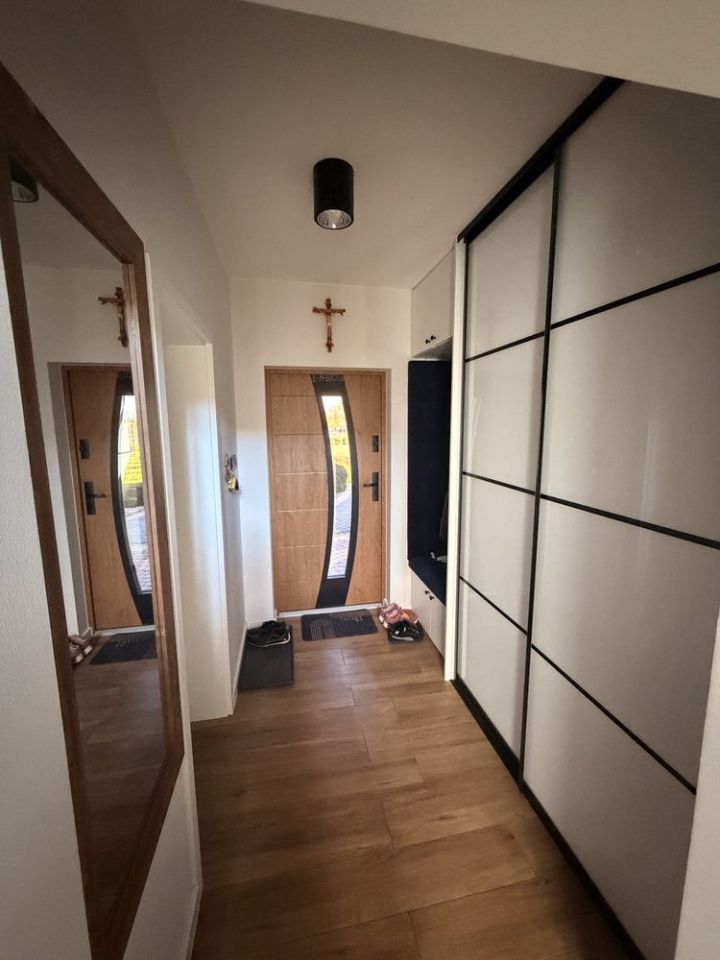 dom wolnostojący, 4 pokoje Zalesie. Zdjęcie 7