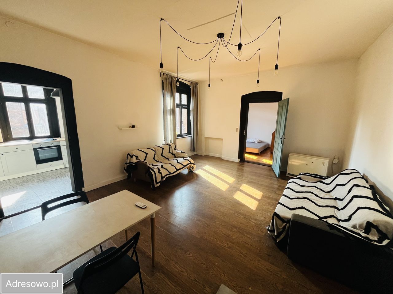 Mieszkanie 2-pokojowe Katowice Śródmieście, pl. dr. Józefa Rostka. Zdjęcie 5