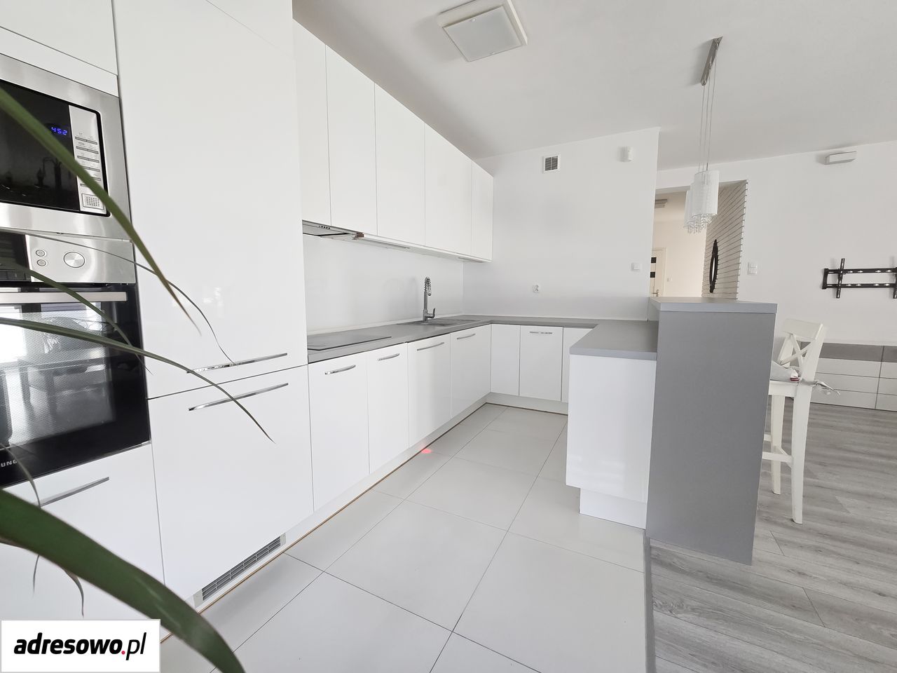 Mieszkanie 3-pokojowe Nowy Dwór Mazowiecki, ul. Dębowa. Zdjęcie 4