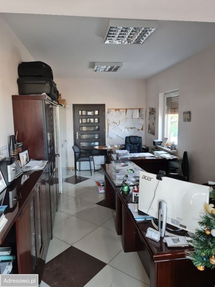 Hala/magazyn Laski. Zdjęcie 7