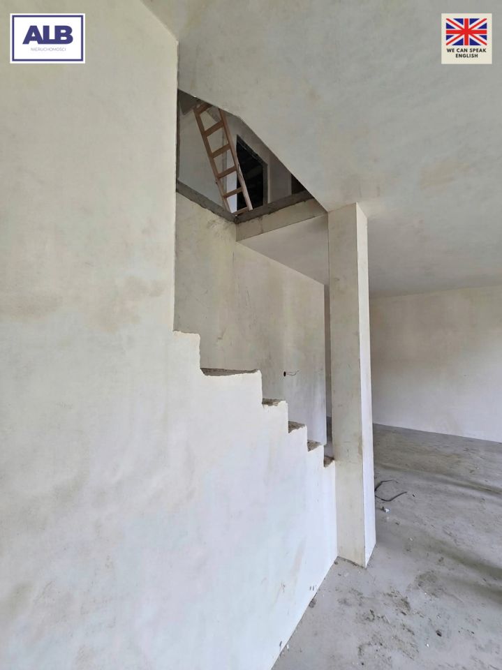 dom szeregowy, 4 pokoje Banino. Zdjęcie 5