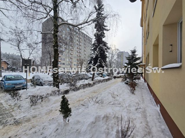 Mieszkanie 3-pokojowe Ostrowiec Świętokrzyski Centrum. Zdjęcie 13