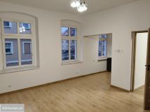 Mieszkanie 3-pokojowe Bielawa, ul. Wolności