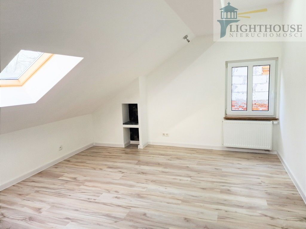 Mieszkanie 3-pokojowe Sobowidz. Zdjęcie 11