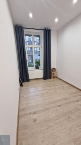 Mieszkanie 2-pokojowe Bytom, ul. marsz. Józefa Piłsudskiego. Zdjęcie 6