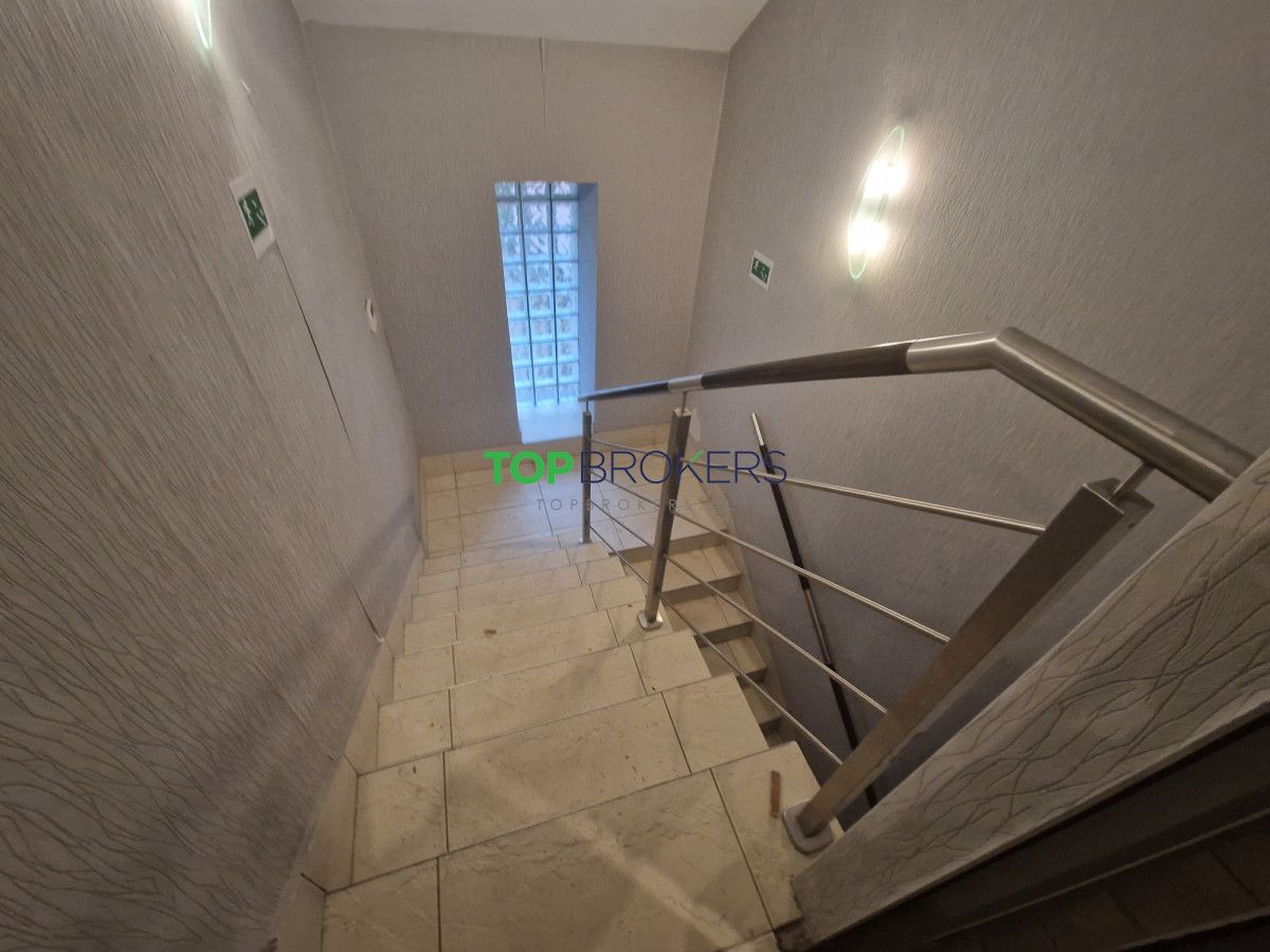 dom wolnostojący, 8 pokoi Warszawa Wawer. Zdjęcie 12