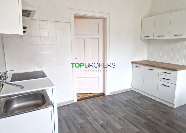 dom wolnostojący, 3 pokoje Warszawa Wawer. Zdjęcie 2