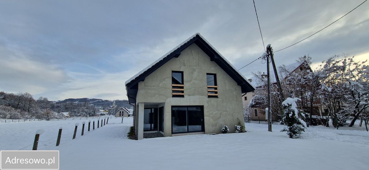 dom wolnostojący, 5 pokoi Mszana Dolna, ul. Spadochroniarzy