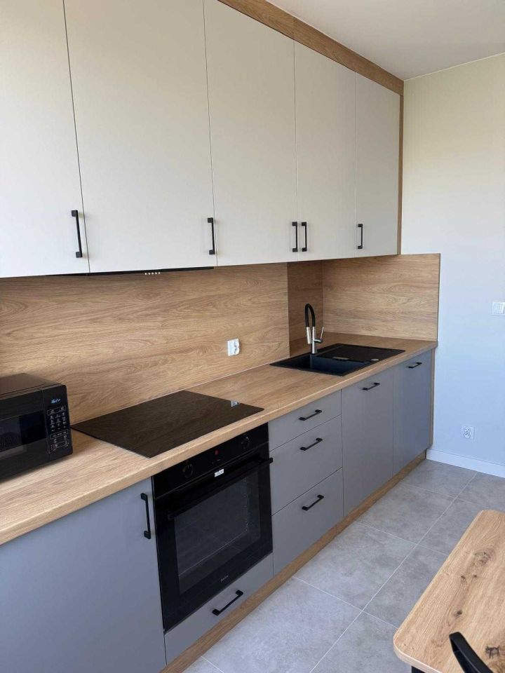 Mieszkanie 3-pokojowe Płock. Zdjęcie 3