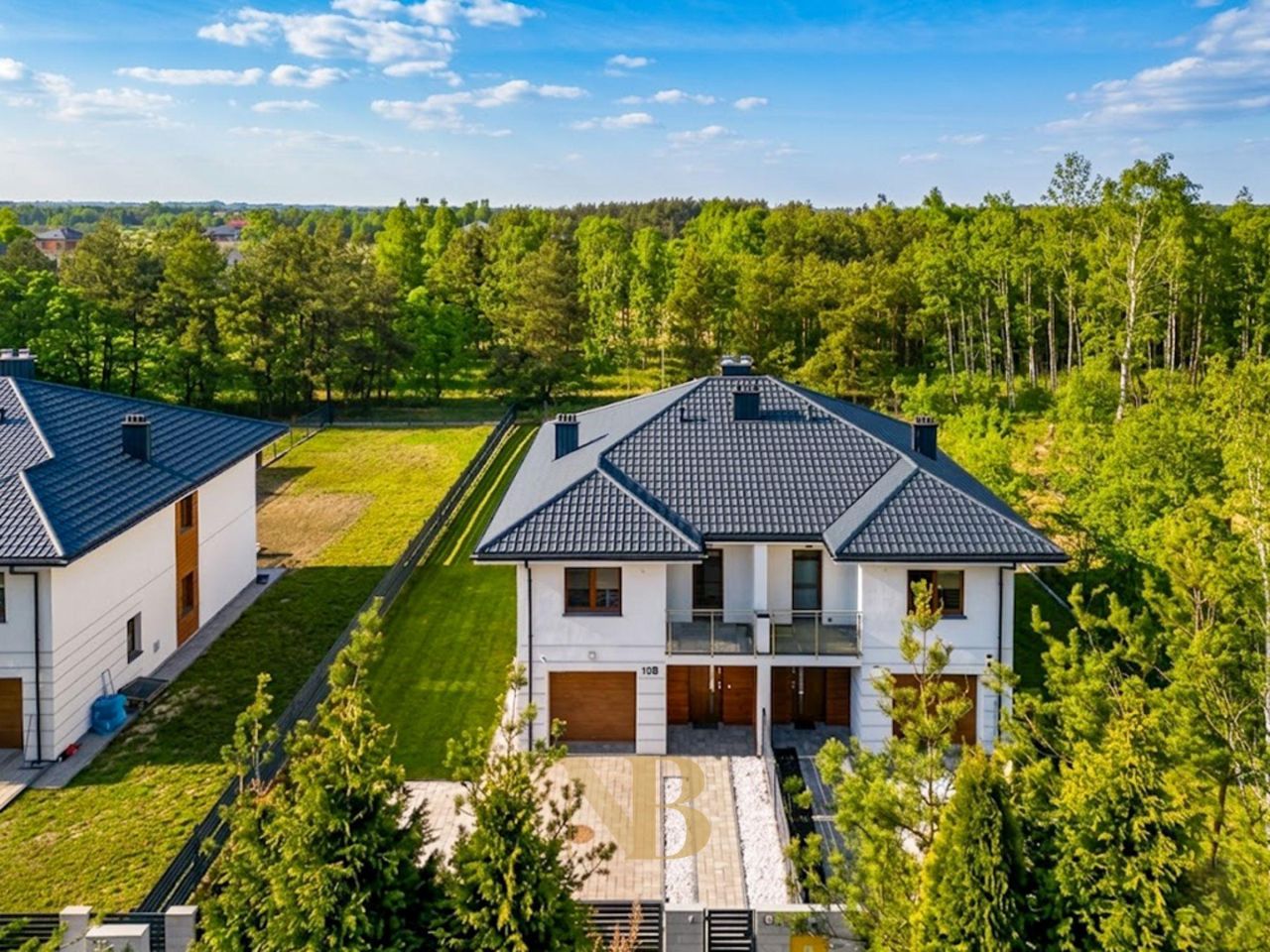bliźniak, 5 pokoi Sobienie Biskupie. Zdjęcie 1