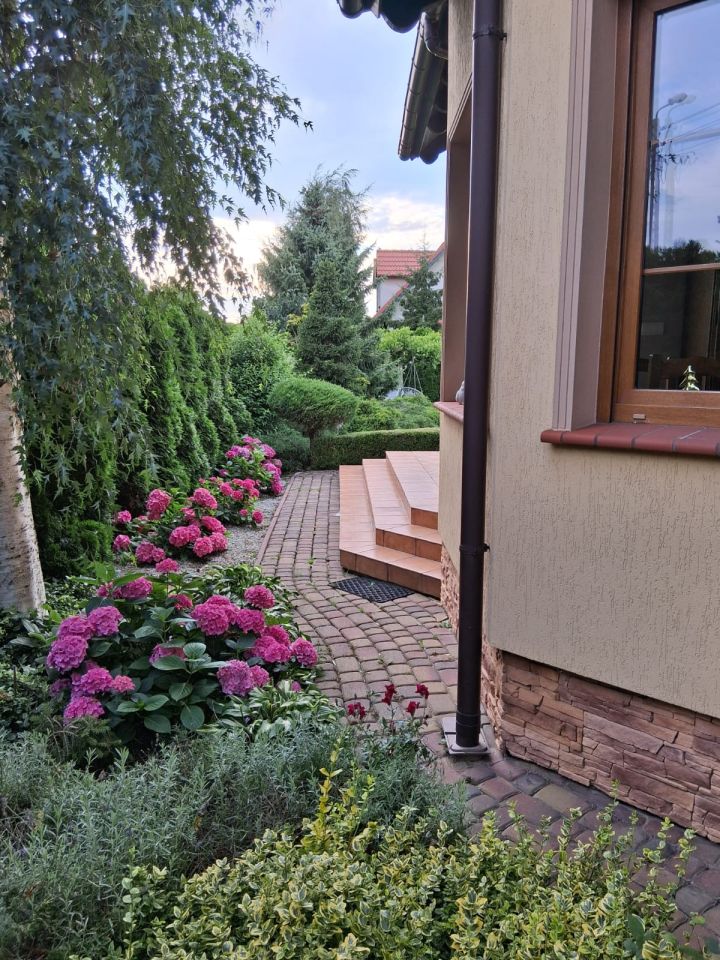 dom wolnostojący, 6 pokoi Wyrzysk, ul. Polna. Zdjęcie 3