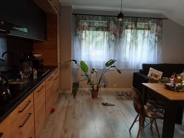 Mieszkanie 2-pokojowe Skoki. Zdjęcie 1