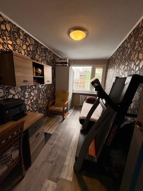 Mieszkanie 3-pokojowe Jelenia Góra Zabobrze, ul. Zygmunta Noskowskiego. Zdjęcie 4