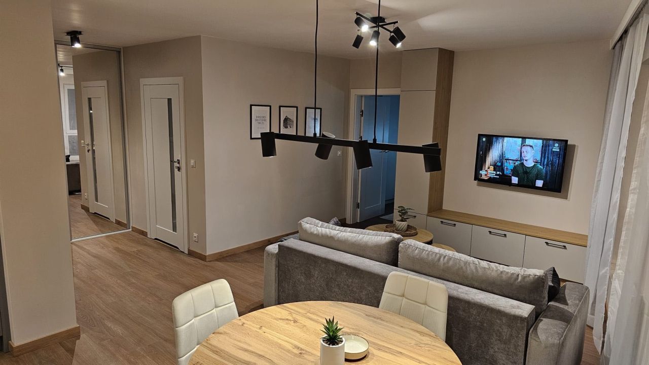 Mieszkanie 2-pokojowe Żyrardów Centrum. Zdjęcie 2