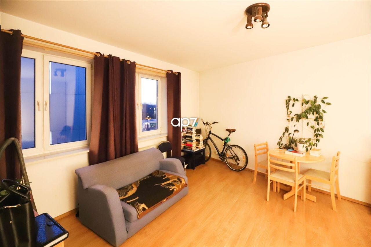 Mieszkanie 3-pokojowe Kraków Dębniki, os. Podwawelskie. Zdjęcie 11