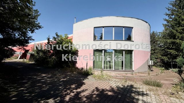 Hala/magazyn Ujazd. Zdjęcie 25