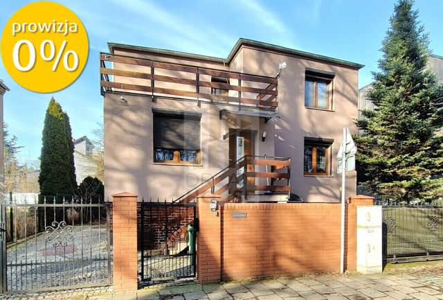 dom wolnostojący, 8 pokoi Wrocław Zacisze. Zdjęcie 2