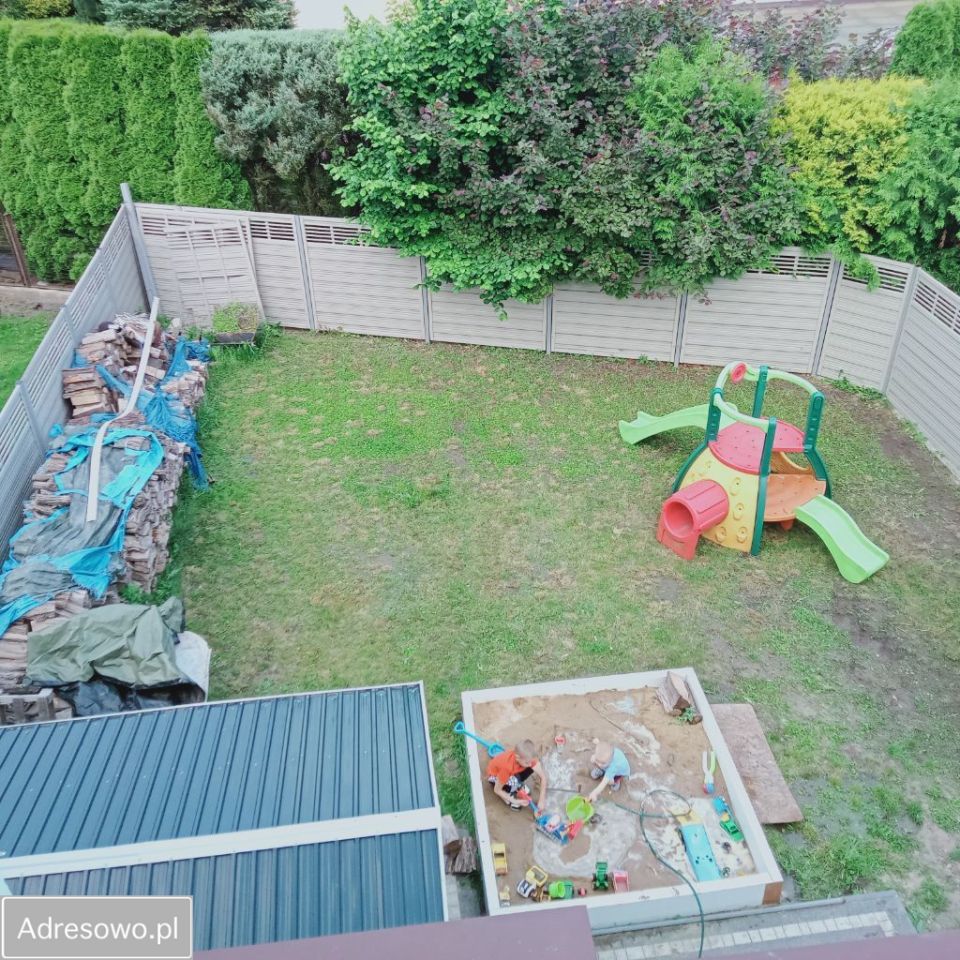 dom szeregowy, 7 pokoi Turek. Zdjęcie 4