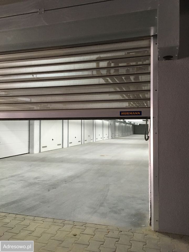 Garaż/miejsce parkingowe Zielona Góra Centrum, ul. Emilii Plater. Zdjęcie 2