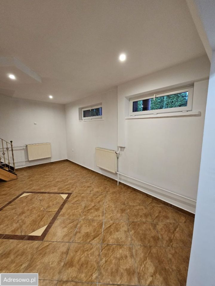 dom wolnostojący, 5 pokoi Zarajec. Zdjęcie 8