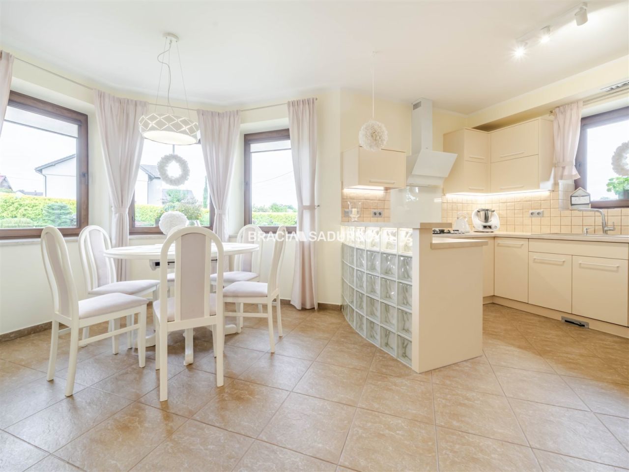 dom wolnostojący, 6 pokoi Sułków. Zdjęcie 7