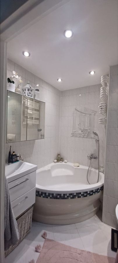 Mieszkanie 3-pokojowe Wałbrzych Podzamcze, ul. Poselska. Zdjęcie 4