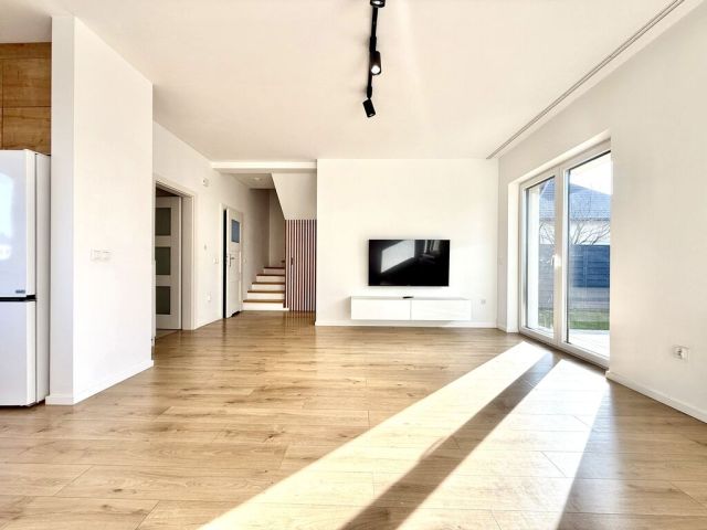 bliźniak, 5 pokoi Rzeszów, ul. Słocińska. Zdjęcie 2