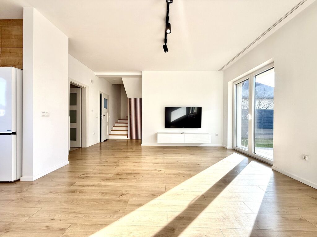 bliźniak, 5 pokoi Rzeszów, ul. Słocińska. Zdjęcie 2