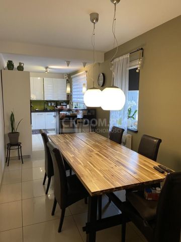 dom wolnostojący, 10 pokoi Kielce. Zdjęcie 6