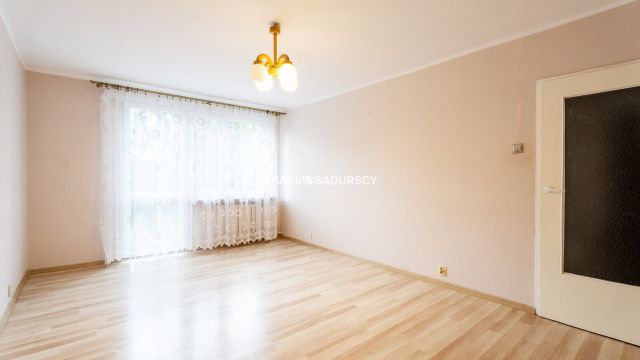 Mieszkanie 4-pokojowe Kraków Czyżyny, os. Dywizjonu 303. Zdjęcie 2