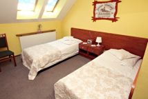 Hotel/pensjonat Kobiór, ul. Beskidzka. Zdjęcie 2