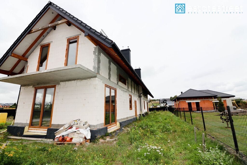 bliźniak, 5 pokoi Mników. Zdjęcie 8