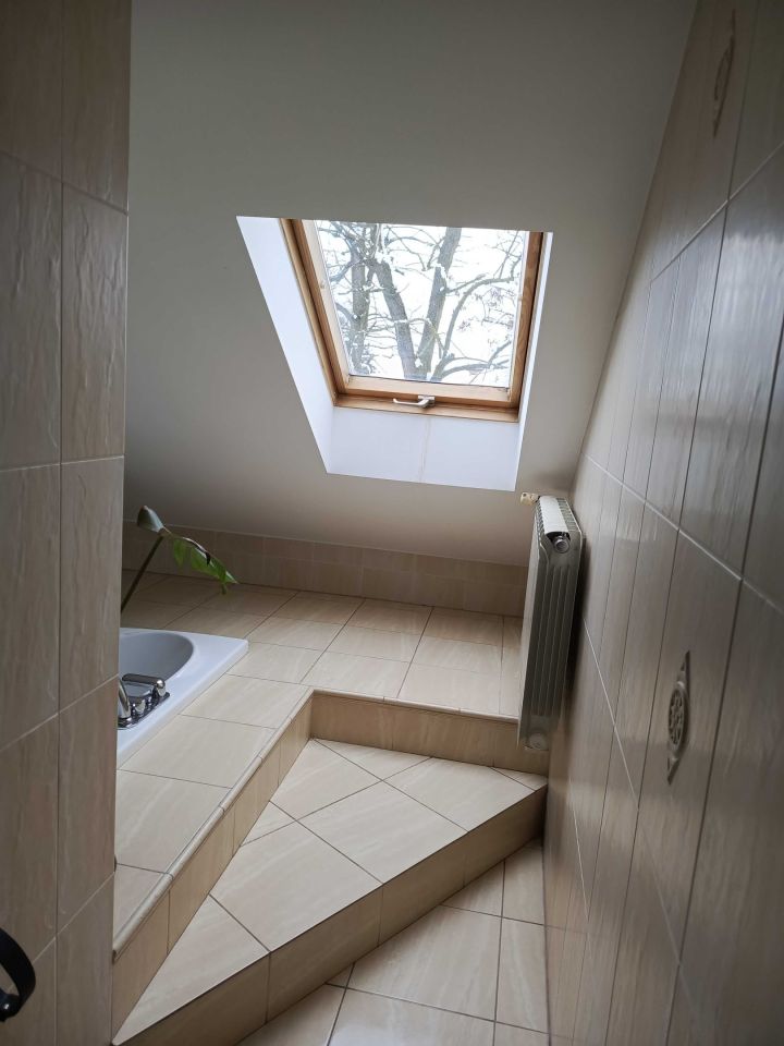 Mieszkanie 3-pokojowe Czechowice-Dziedzice. Zdjęcie 3