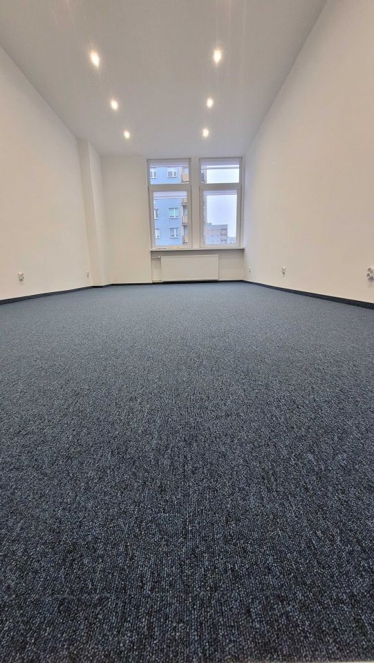 Biuro Stalowa Wola, al. Jana Pawła II. Zdjęcie 4