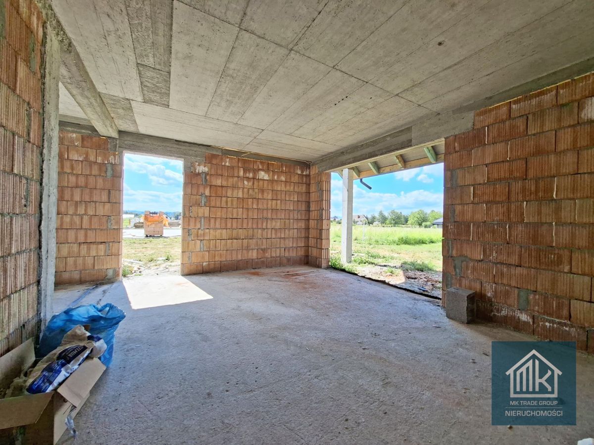 dom wolnostojący, 5 pokoi Kłaj. Zdjęcie 13