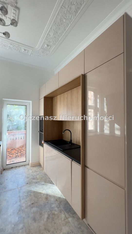 Mieszkanie 3-pokojowe Bydgoszcz Śródmieście, ul. 20 Stycznia 1920. Zdjęcie 2