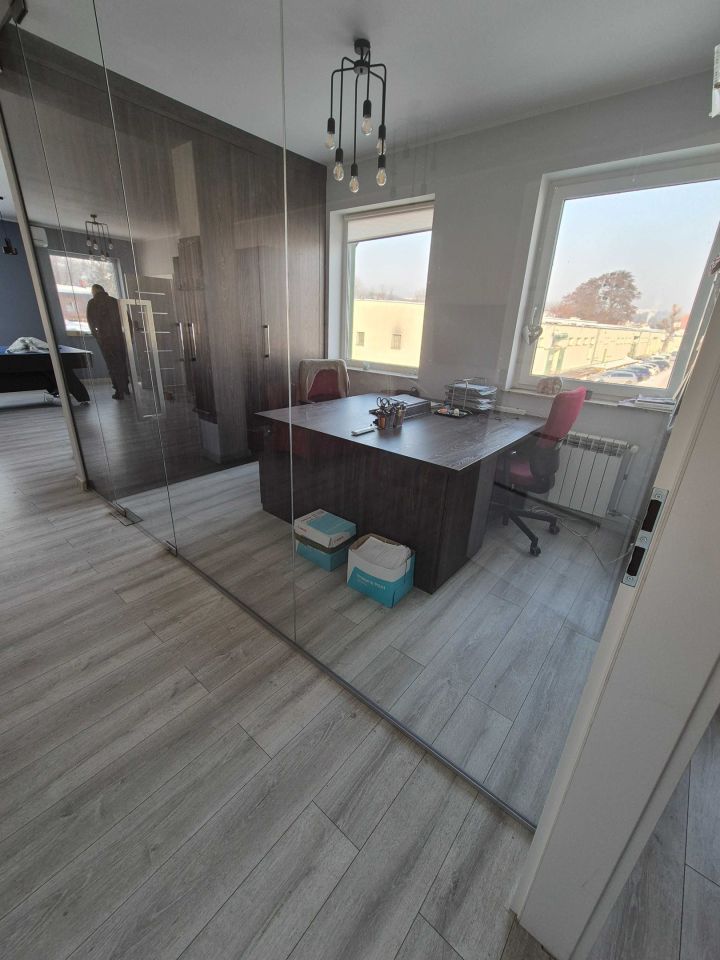 Biuro Gdańsk Orunia, ul. Trakt św. Wojciecha. Zdjęcie 5