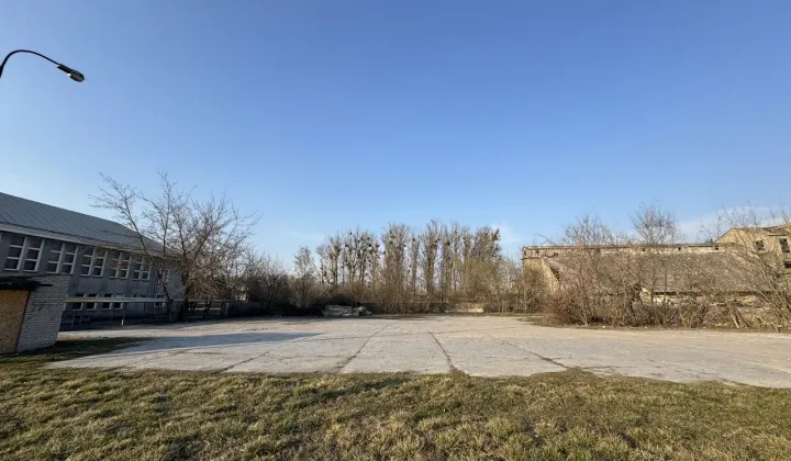 Działka inwestycyjna Rejowiec Fabryczny, ul. Cementowa