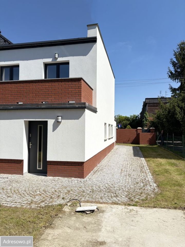 dom wolnostojący, 7 pokoi Wrocław Krzyki, ul. Ratajów. Zdjęcie 15