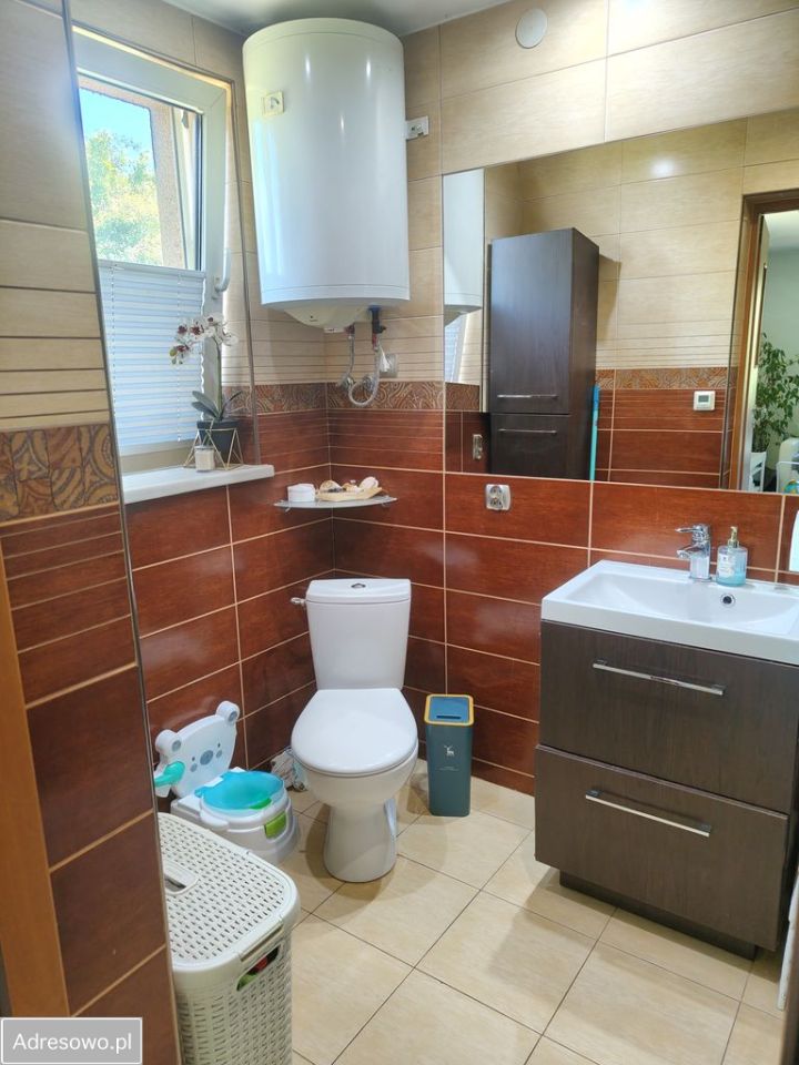 dom wolnostojący, 3 pokoje Babice. Zdjęcie 17