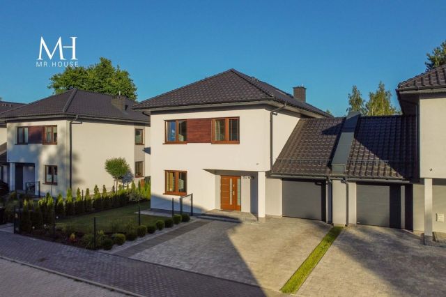 bliźniak, 6 pokoi Justynów. Zdjęcie 1