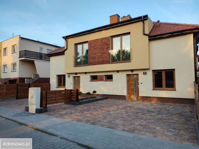 bliźniak, 4 pokoje Wrocław Stabłowice, ul. Jesiennicka. Zdjęcie 1