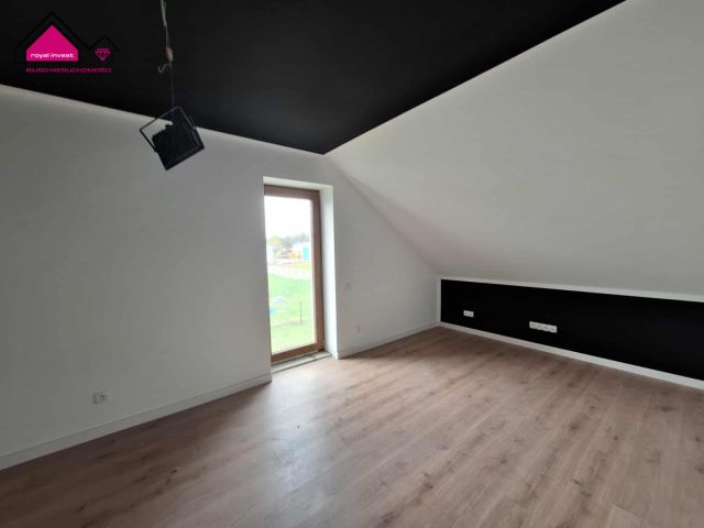 bliźniak, 3 pokoje Rumin. Zdjęcie 20