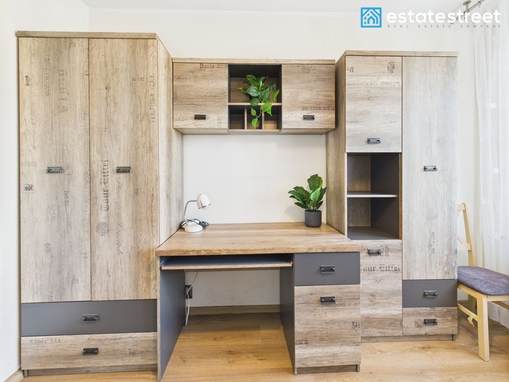 Mieszkanie 3-pokojowe Katowice Zawodzie, ul. Bohaterów Monte Cassino. Zdjęcie 9