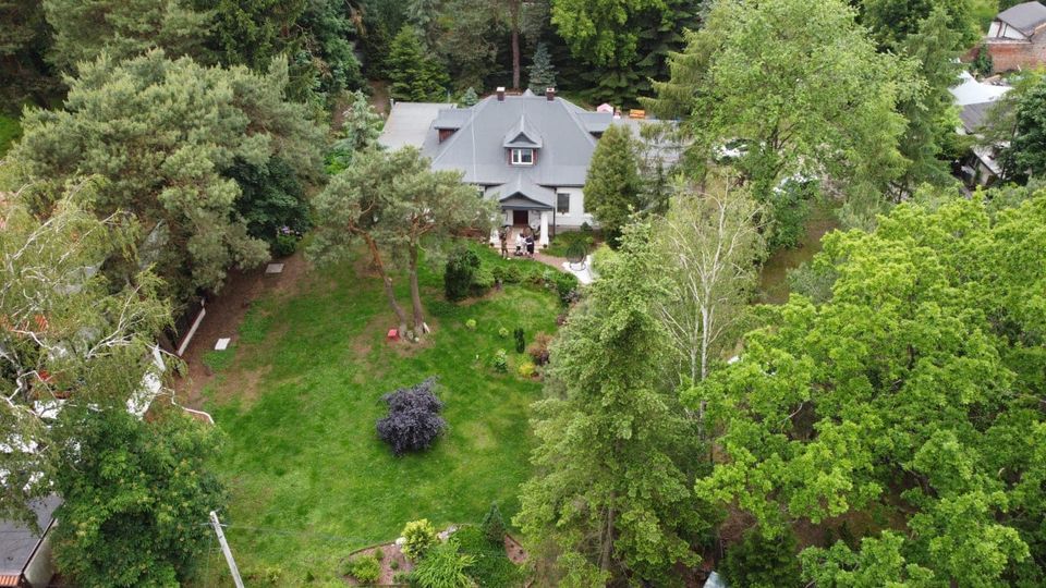 dom wolnostojący, 6 pokoi Konstancin-Jeziorna Chylice, ul. Miriama Przesmyckiego. Zdjęcie 3