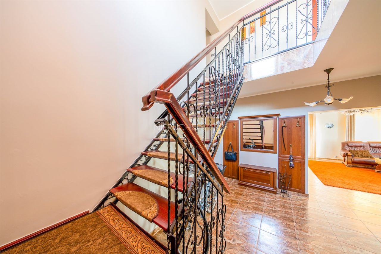 dom wolnostojący, 7 pokoi Brzeg Dolny. Zdjęcie 22