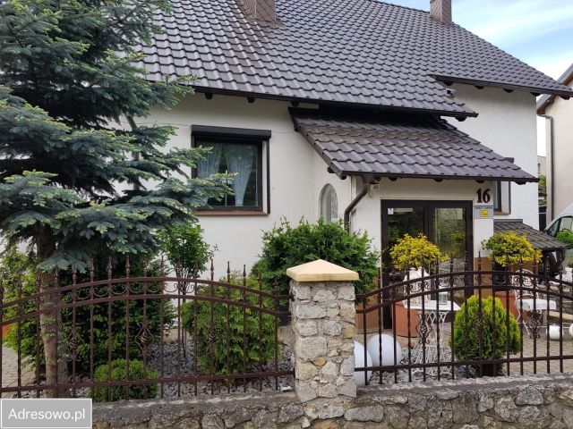 dom wolnostojący, 5 pokoi Namysłów, ul. Polna. Zdjęcie 1