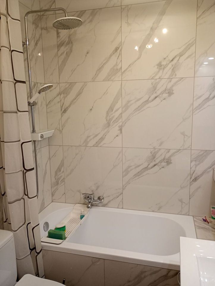 dom wolnostojący, 6 pokoi Zagórze, ul. Wieczysta. Zdjęcie 2